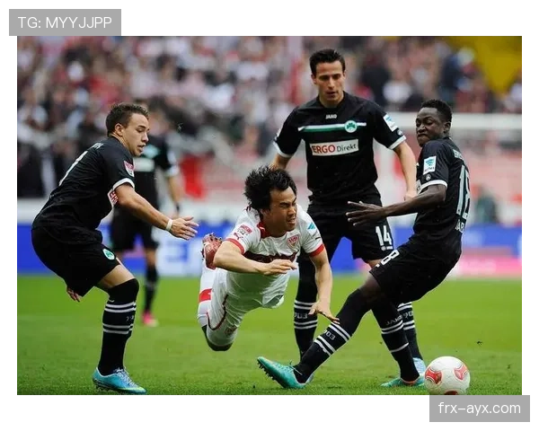 汉堡新阵容状态分析：能否在新赛季强势崛起，重返巅峰？